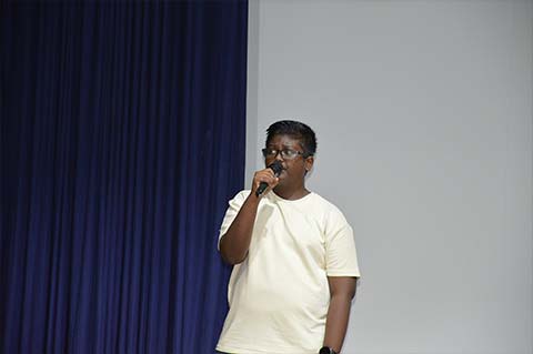 Assembly Grade 8B, 2023-2024 - 16
