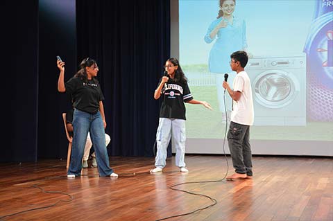 Assembly Grade 9B, 2024-2025 - 13