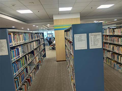 Grade 11 - Visit to Anna Centenary Library - 4