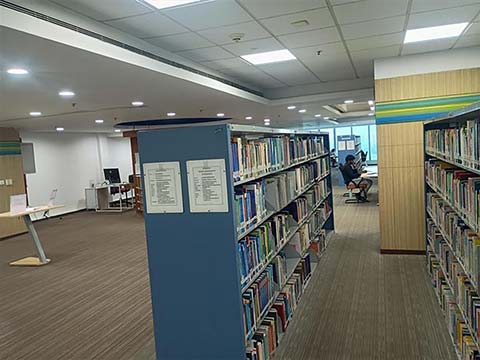 Grade 11 - Visit to Anna Centenary Library - 5
